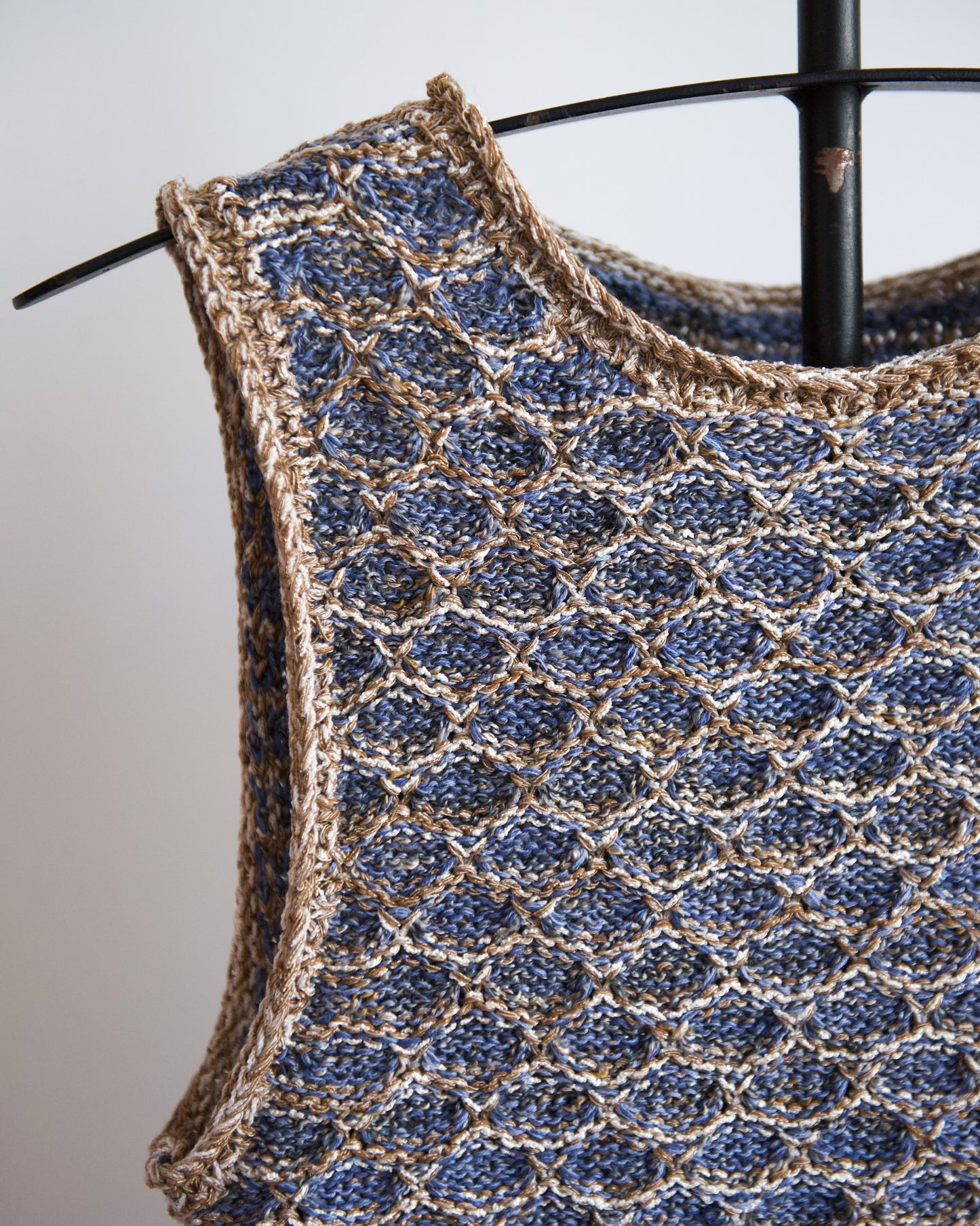 SHELL TOP